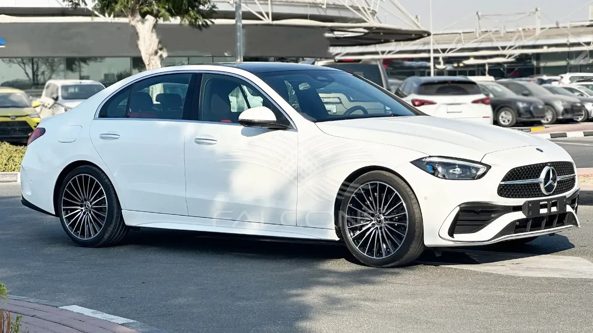 2025 Mercedes-Benz C 200