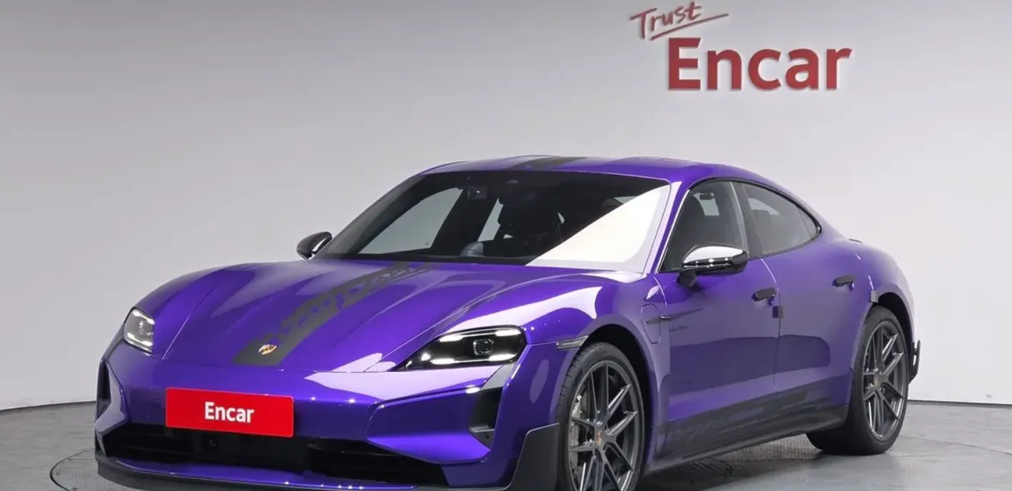 2025 Porsche Taycan
